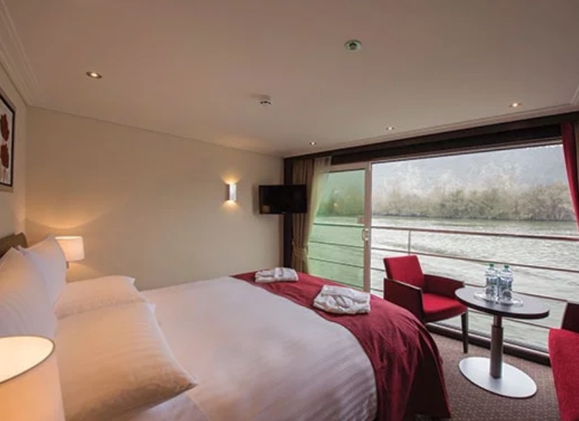 Tapestry panorama suite.jpeg